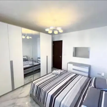 Steps To Sun & Fun - 3br Next To Paceville & St George's Bay * Pembroke