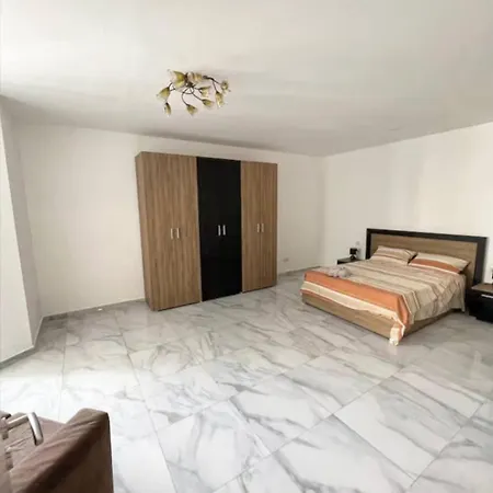 Steps To Sun & Fun - 3br Next To Paceville & St George's Bay
